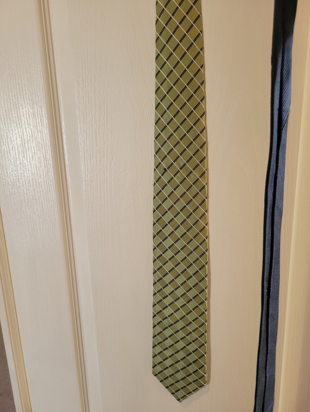 Tommy Hilfiger Men's Tie Green Black Plaid Checkered Geometric Woven 100% Silk